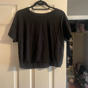 Lululemon tee